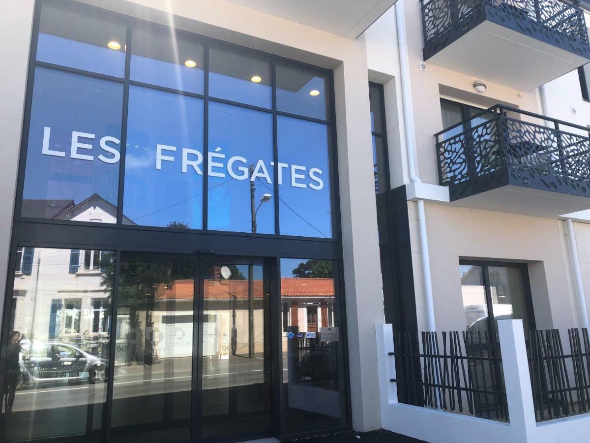 Domitys Les Fregates Aparthotel Les Sables-dʼOlonne Екстериор снимка